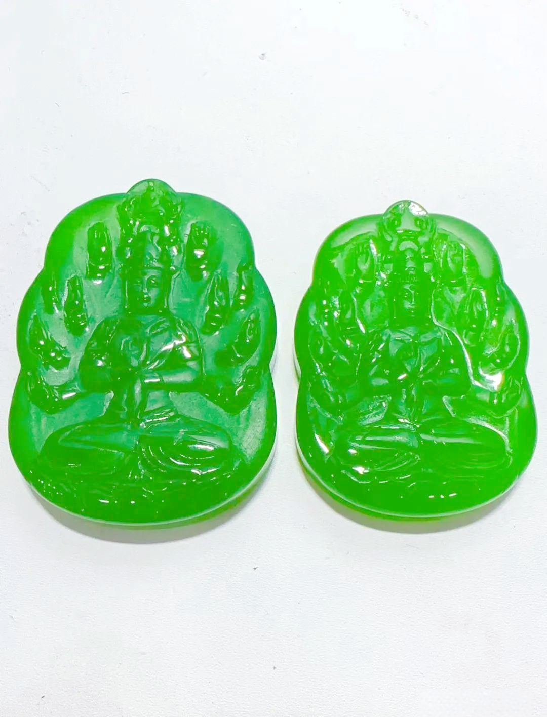 翡翠收藏与鉴赏文化的区别(翡翠的性价比高和收藏价值哪个更好)