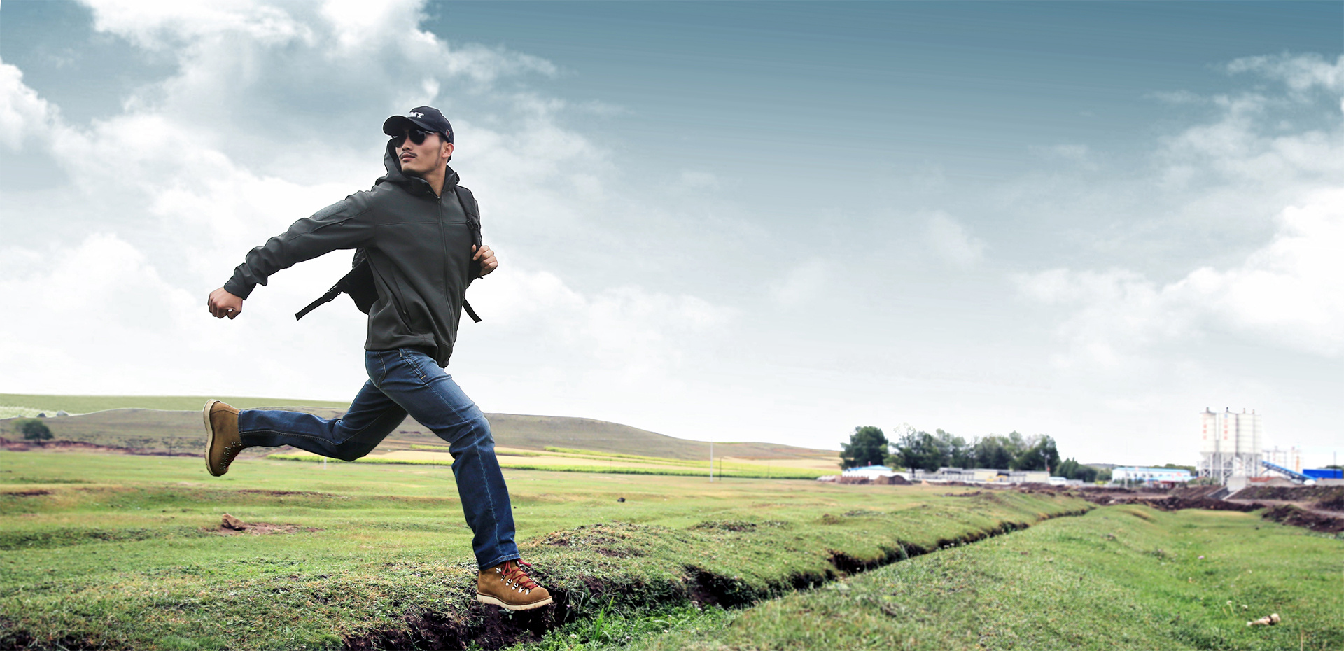 为加强大学生思政教育,将太行精神与大学生思政教育相结合