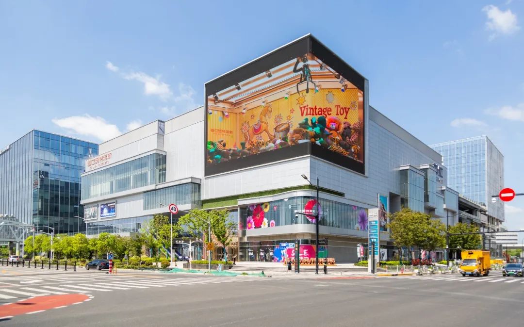 蟠龙天地,首位奥莱"崛起","徐泾东"文商旅融合渐入佳境