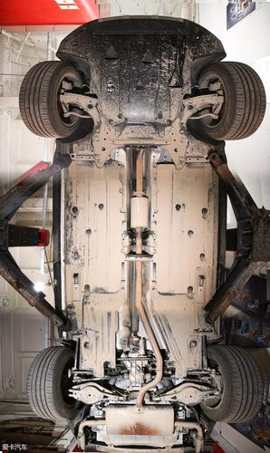 领克领克01底盘悬架怎么样