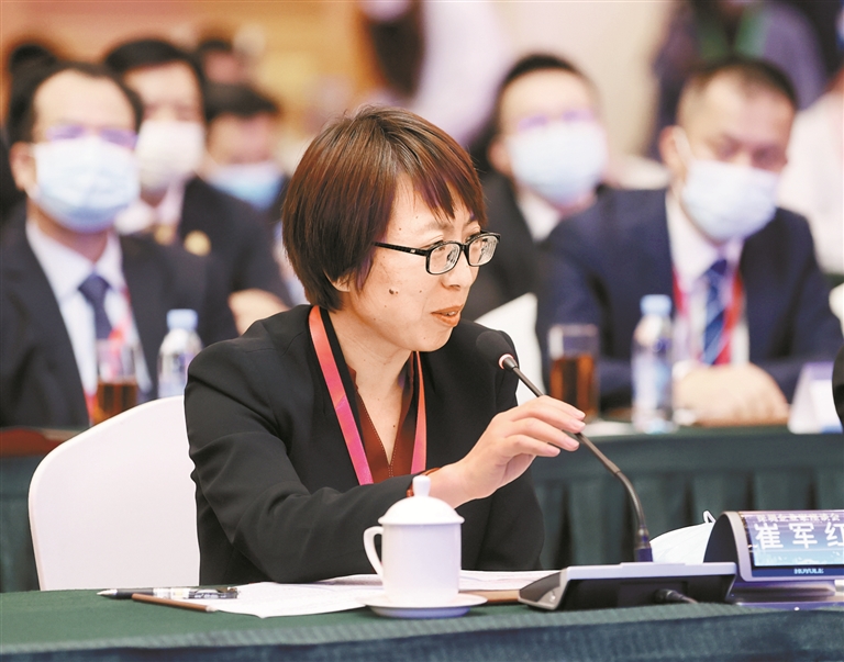 企业家与深圳市领导座谈话发展 企业与城市最好的关系是彼此成就