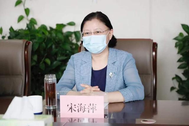 省高院副院长宋海萍到开封市龙亭区法院调研指导工作