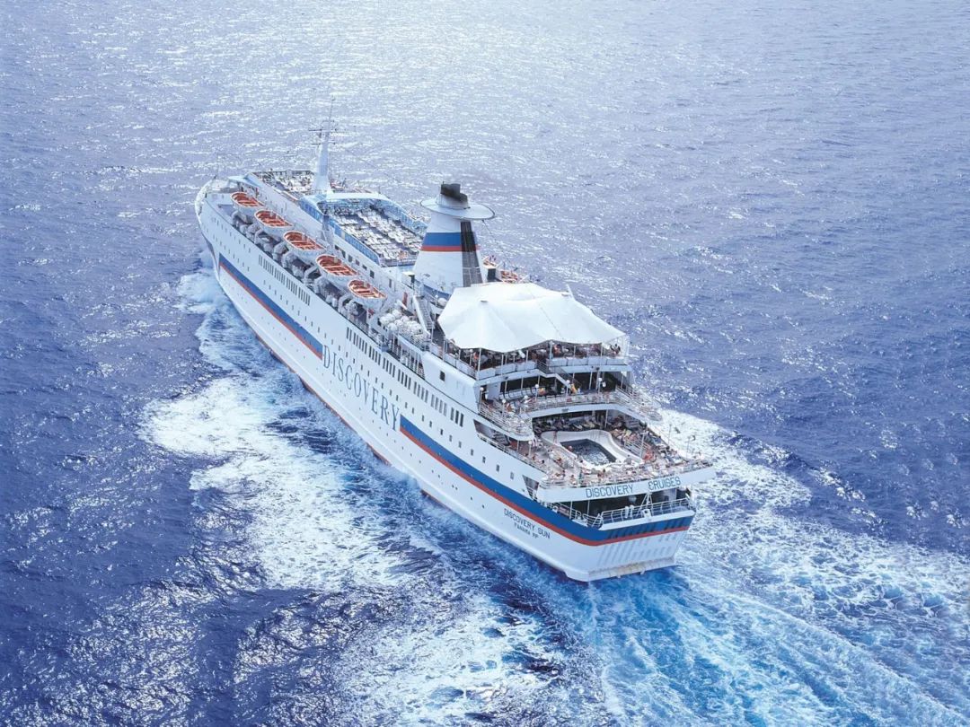 "现在船舶航运不仅要关注燃料使用时的二氧化碳排放量,还要关注燃料