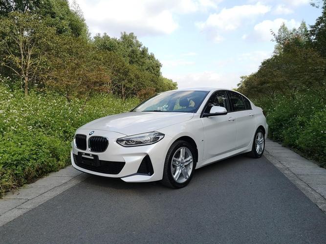 宝马1系20款1.5t用什么机油 宝马一系15t加多少机油