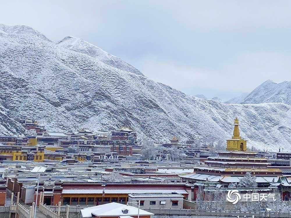 拉卜楞寺雪景图片