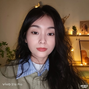 评测：首创双面柔光人像搭配国风审美，vivo S16 Pro是手机更是潮流单品