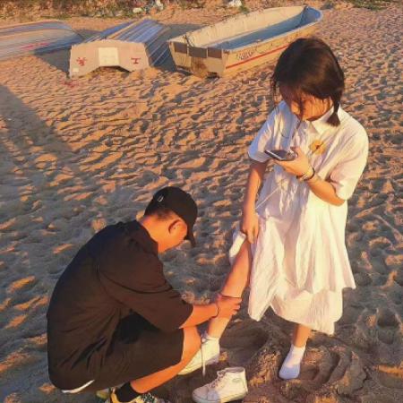 情头男女单身情侣头像送给单身的男女们