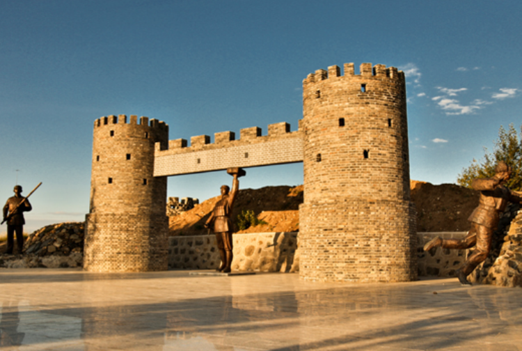 野狐岭景区介绍——融军事历史和旅游观光于一体的综合性旅游景区