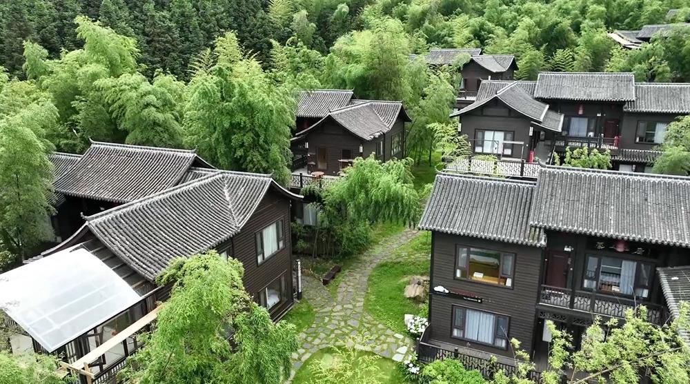 云冰山精品民宿燃动旅游热