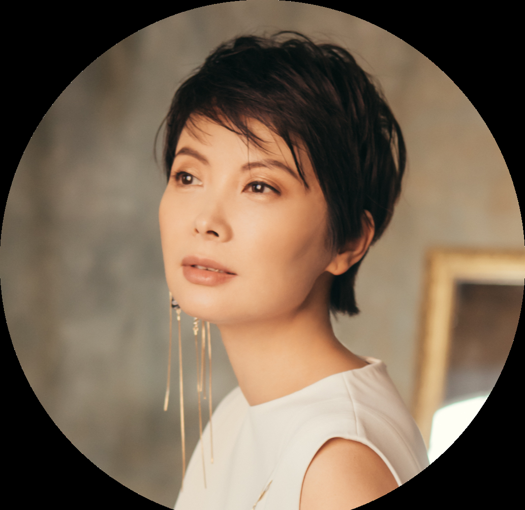 米兰时装周的旅程:赵卉洲与hui的时尚之路