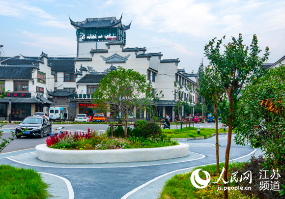 搓板路变身花园路 无锡锡山鹅湖镇用实际行动解民忧暖人心