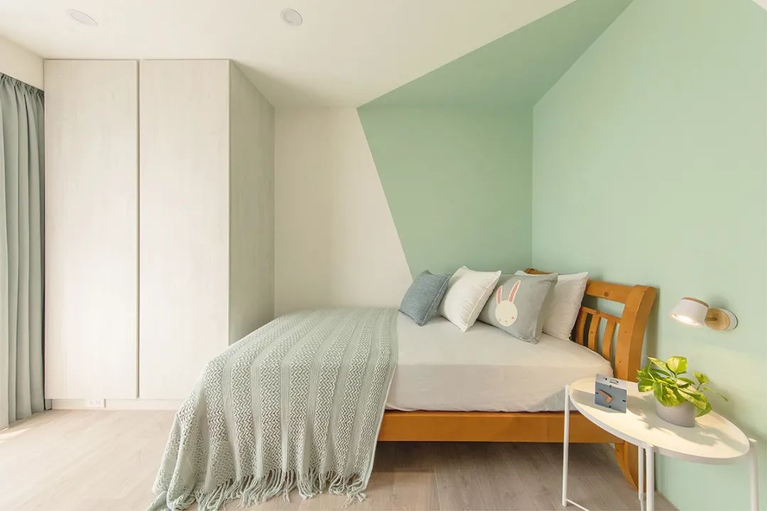 奶茶色 莫兰迪绿,一家四口!