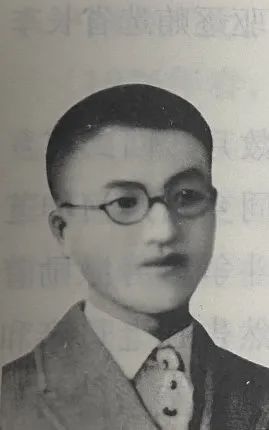 铜陵革命英杰——童长荣