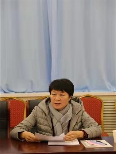 李向云深入到巴林右旗医院调研指导3-11周岁儿童新冠疫苗接种工作