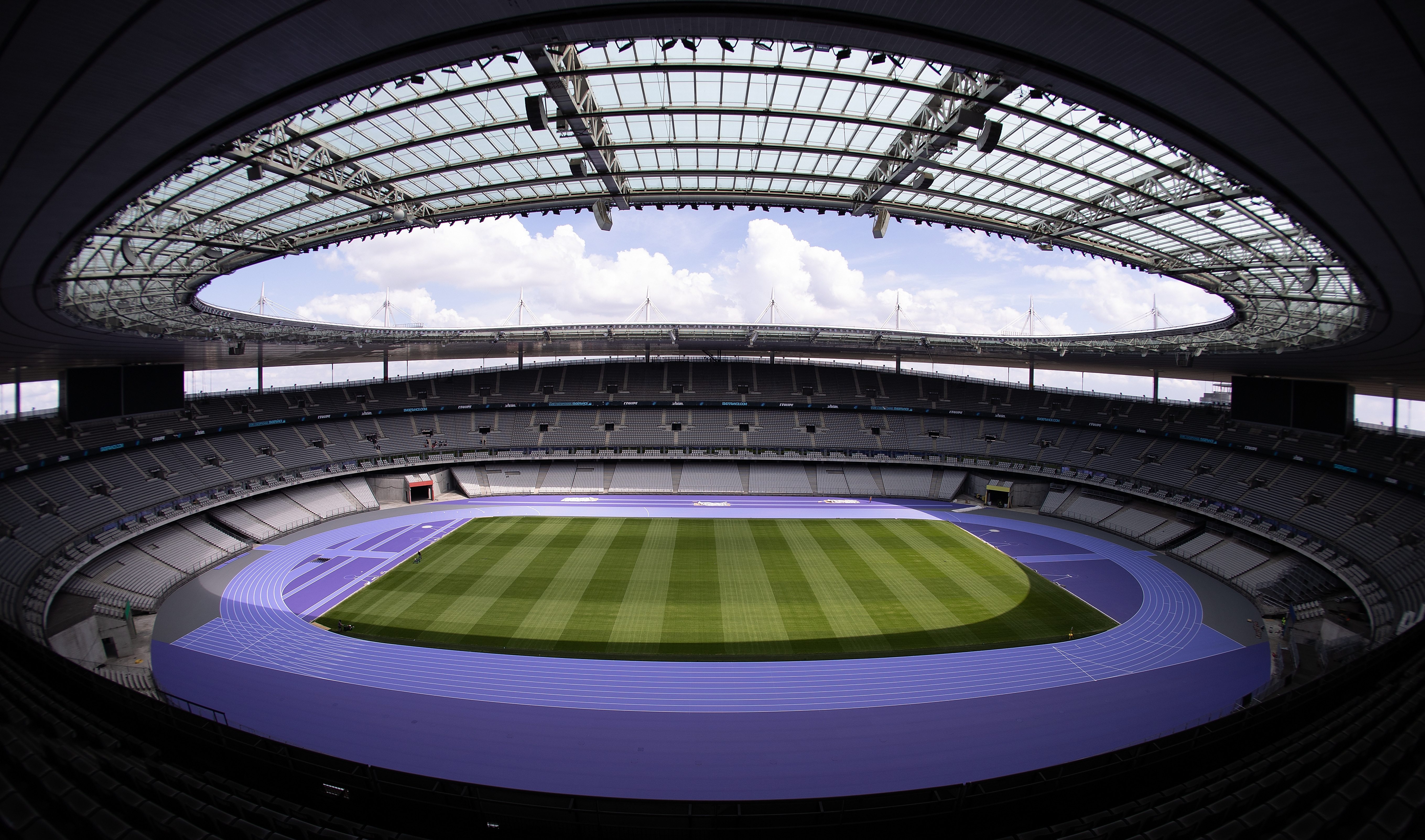 (巴黎奥运会)紫色跑道亮相法兰西体育场