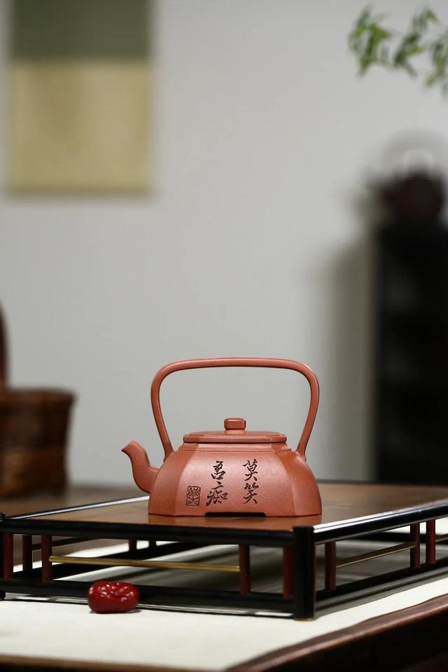 「六方提梁」陈晔(国工艺美术师)宜兴原矿紫砂茶壶