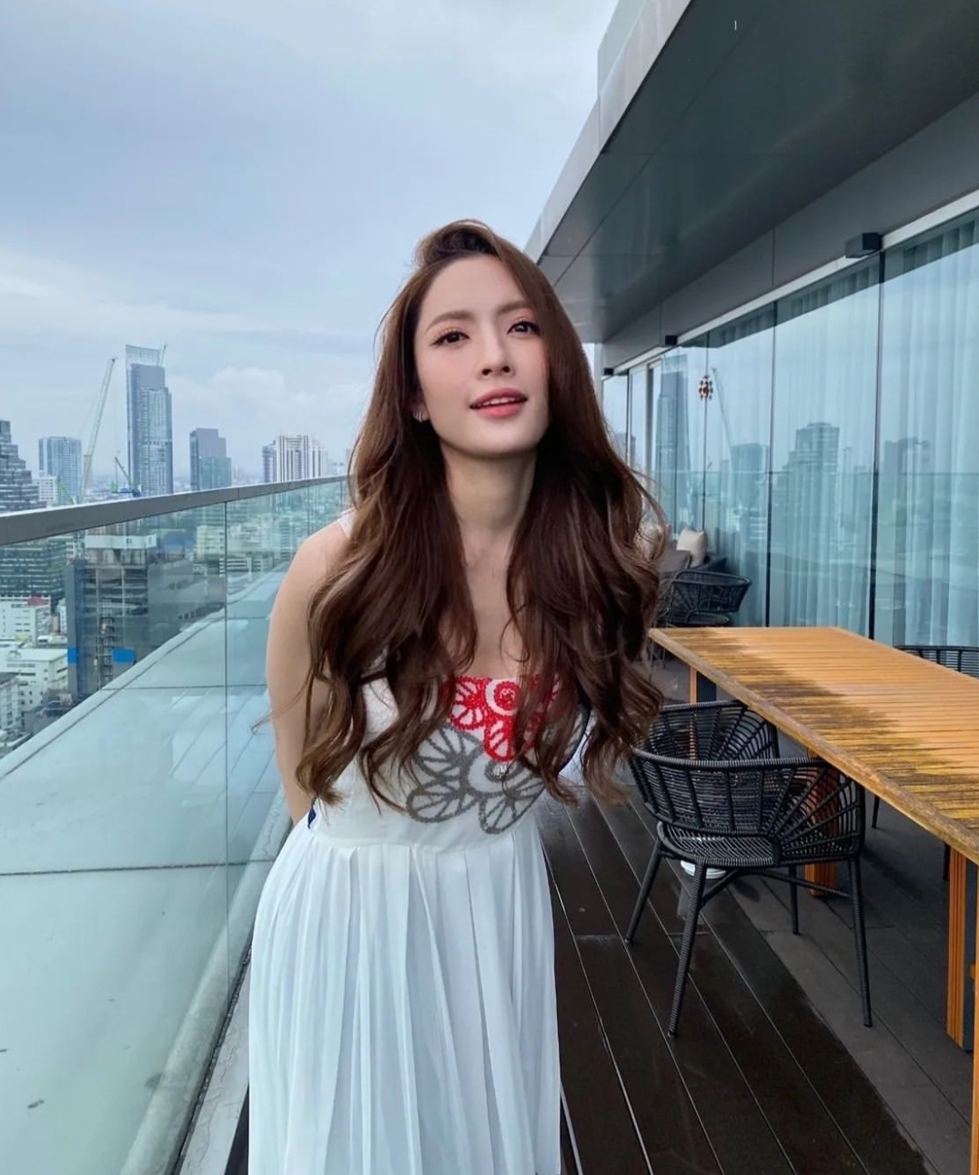 aff否认与前男友复合,我们就是兄妹,他对我很好,我们无所不谈