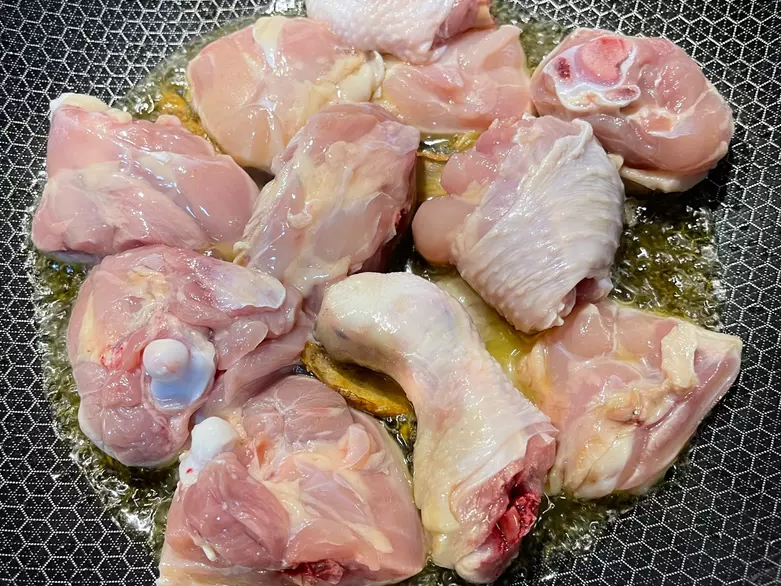 天气转凉!大叔教你麻油鸡面线,香醇不躁,暖心暖胃,做法超简单