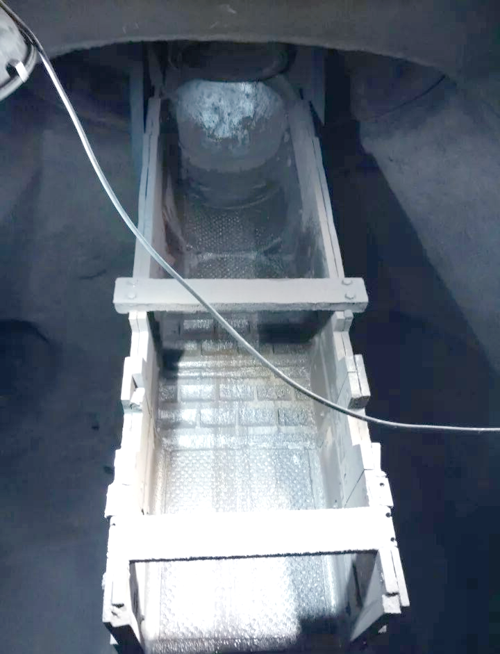 高炉布料溜槽脱落的危害及应对策略