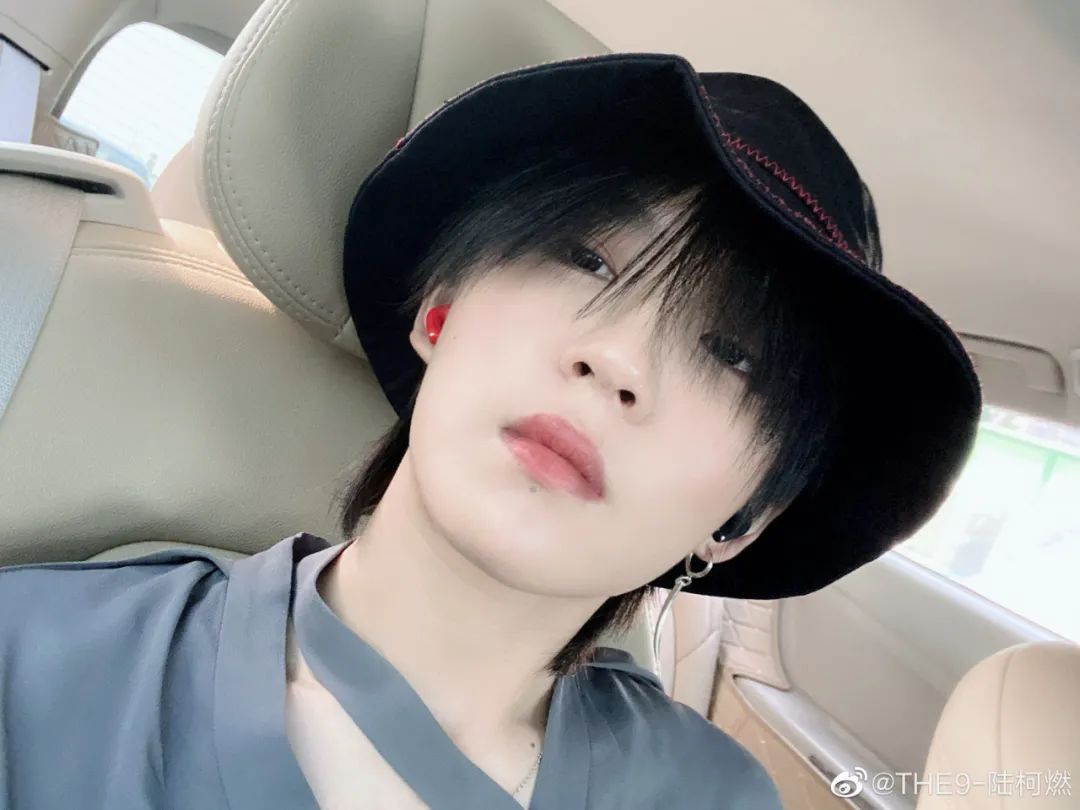 陆柯燃,天蝎座,来自江苏南京,流行歌手,身高176