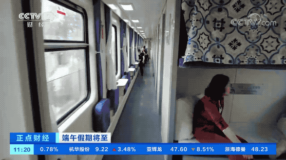 这趟从兰州出发的旅游专列火了!央视记者亲身体验后说