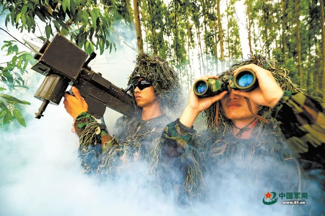 战斗从拂晓打响——空军地导某旅跨昼夜训练掠影