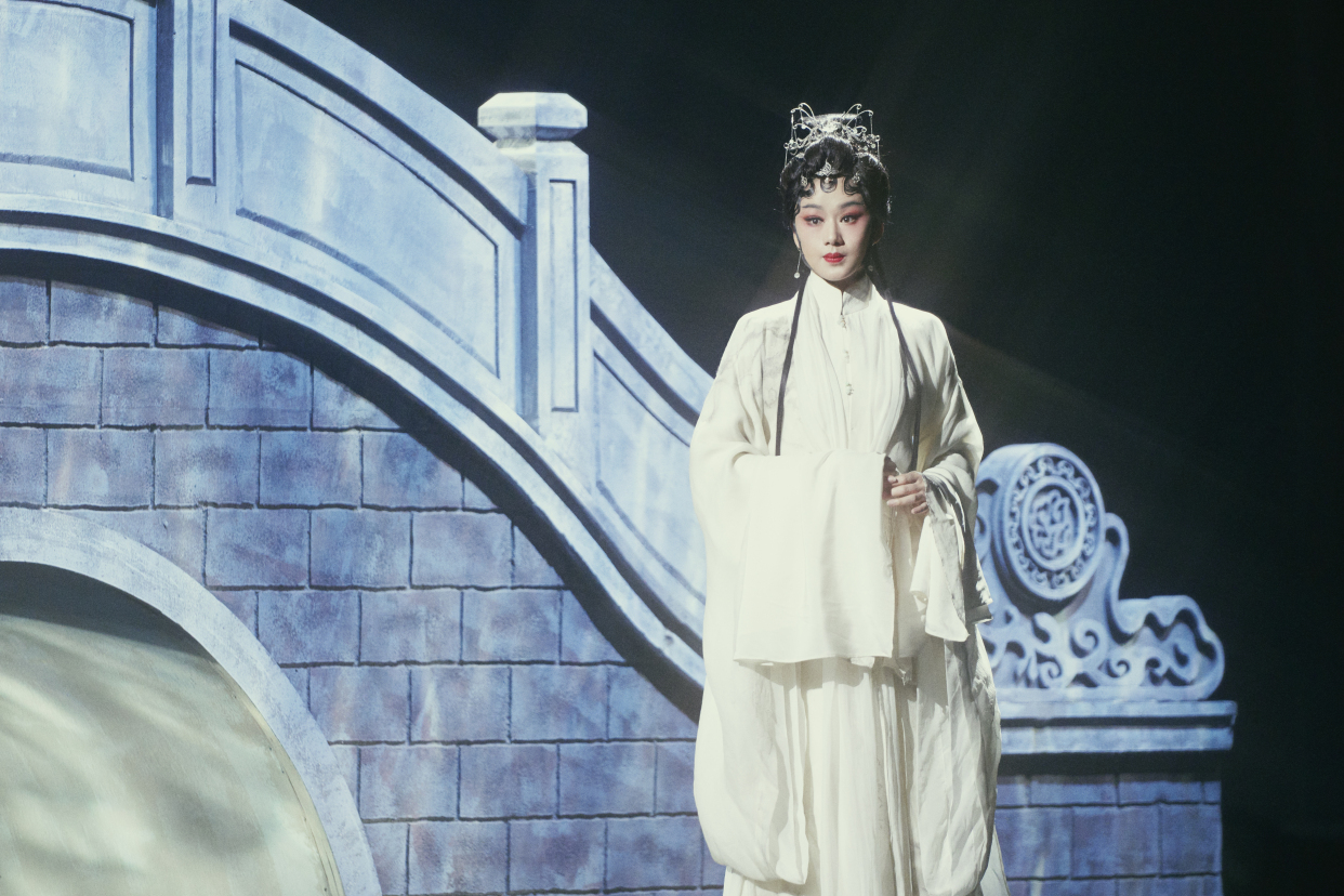 《白蛇传·情》b站跨年再刷屏!曾小敏携手梁汉文开启"跨时空对话"