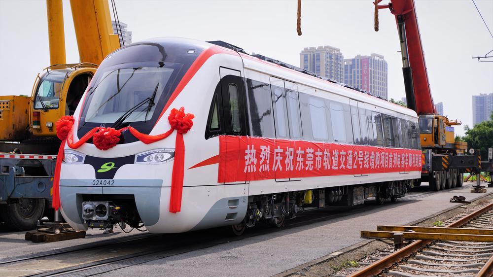 东莞地铁2号线喜提新车,增设安全智能化监测系统