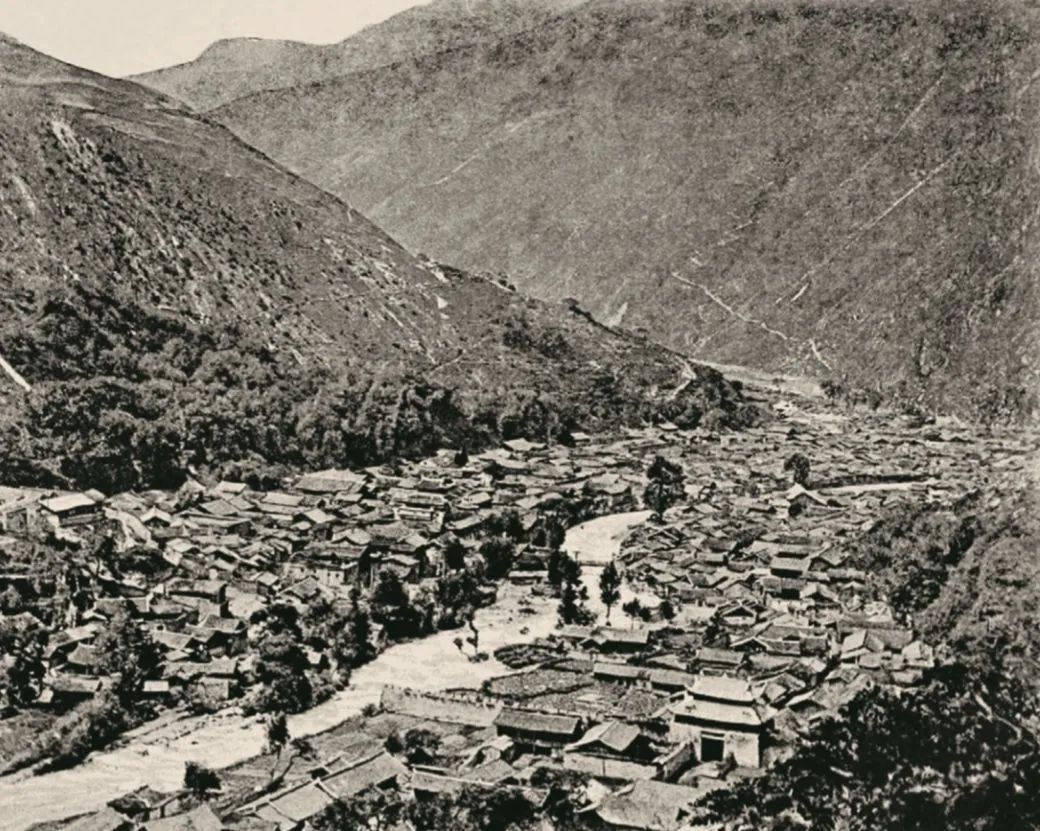 康定市又增"光"添"彩"!32000颗rgd灯珠!快来打卡这道"风景线"!