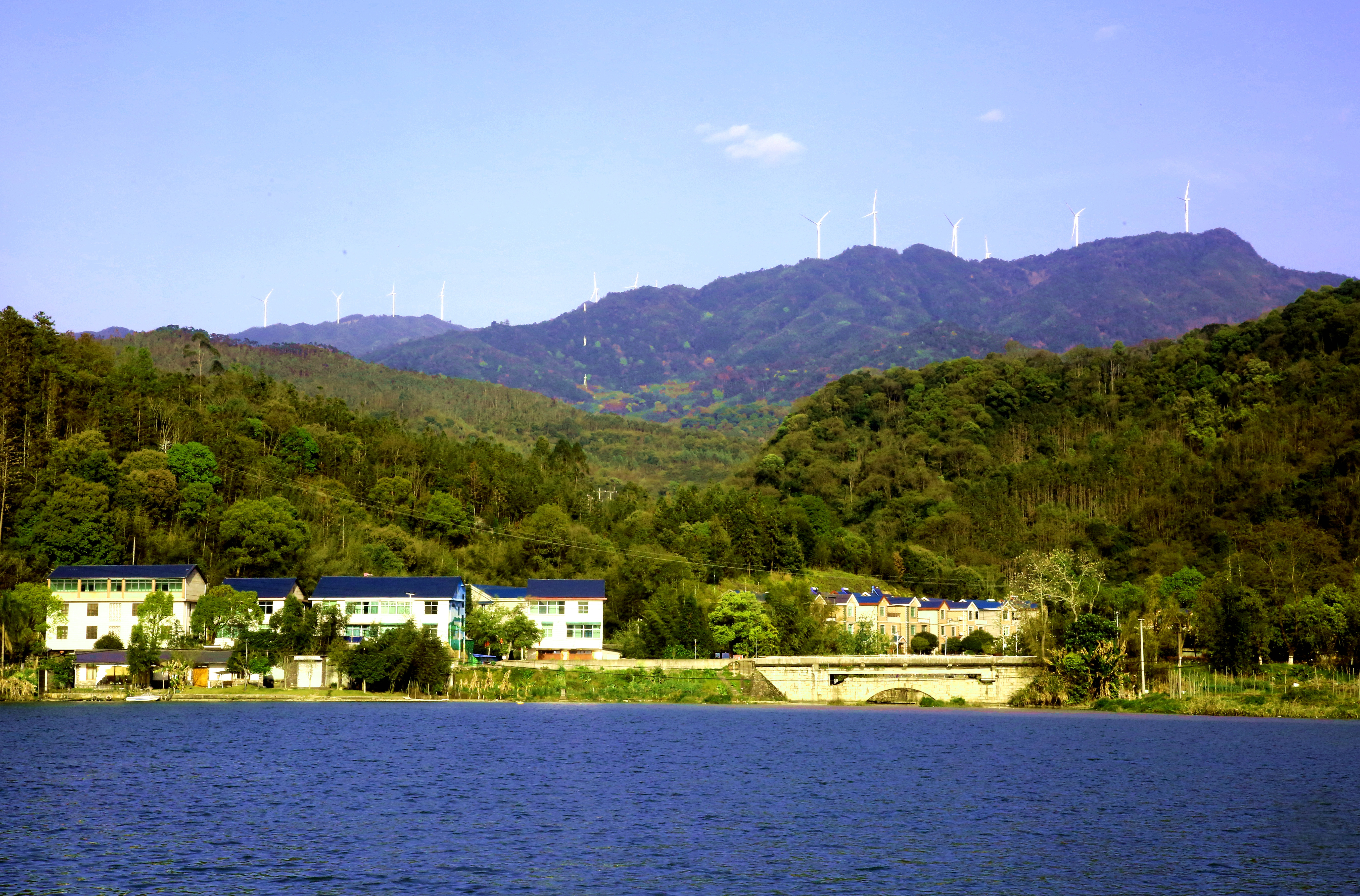 永安:绿水青山送风电