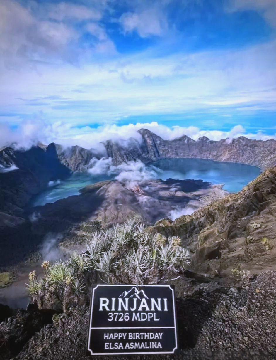 徒步全球最美火山:林贾尼火山的奇妙旅程