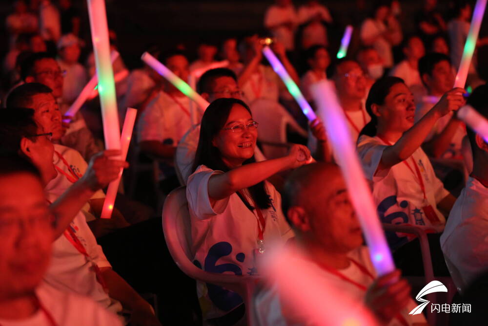 济南首届海右人才节文艺汇演成功举办