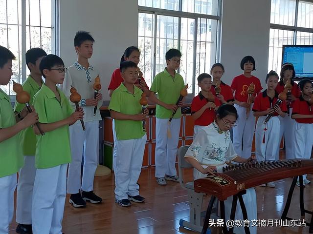 煙牟平區武寧街道初級中學舉行校園音樂節