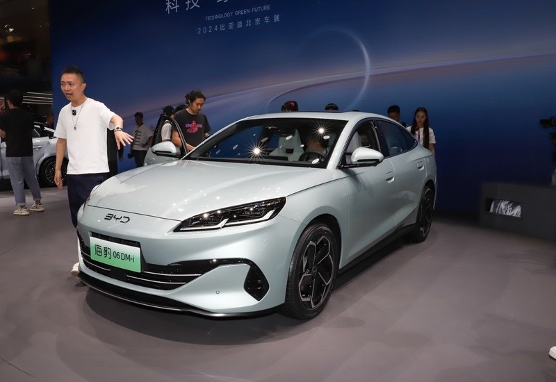 比亚迪员工f3和f1级别哪个高?