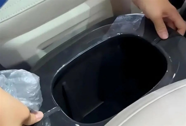 国内被嘲马桶车！极石汽车转战中东大卖：销量碾压宝马X5