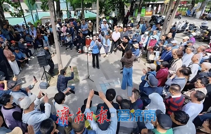 趵眼｜艺术家们，缘何将“舞台”搬到街头？ - 图2