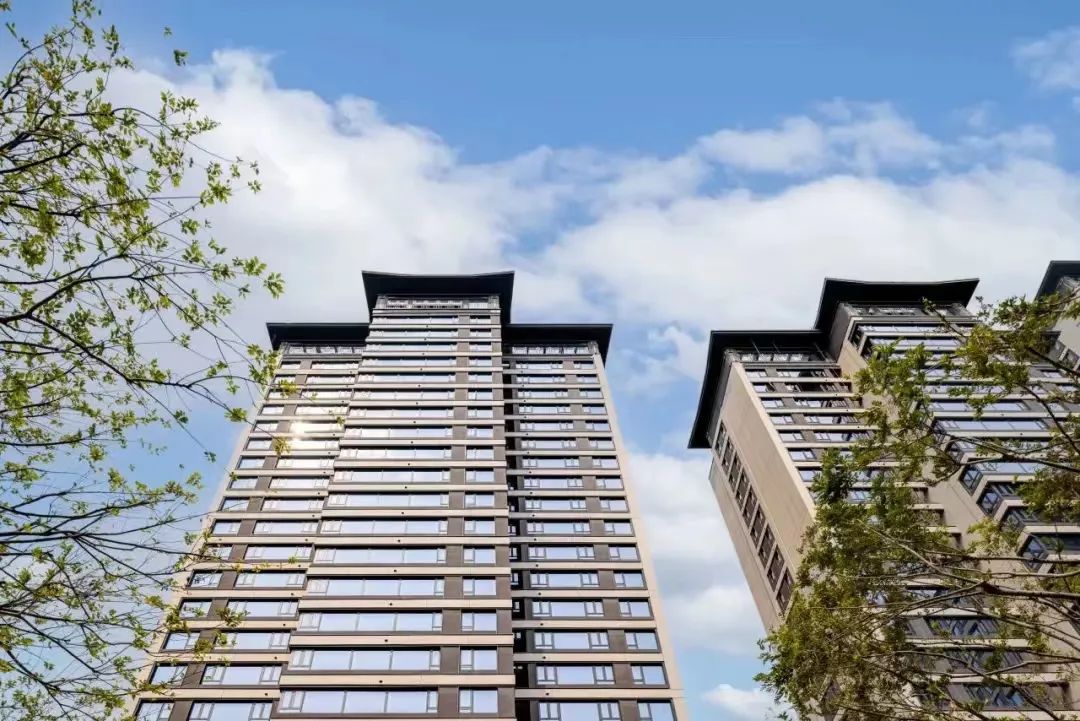 观察:成都建发央玺,首批次提前高品质交付