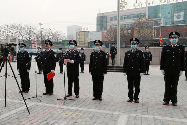 向警旗敬礼!咸阳市公安局举行升警旗仪式