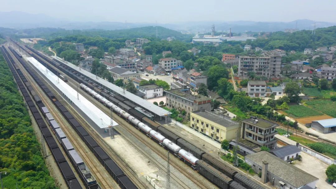 铁路二等站货运跑出"加速度 " 多项指标创新高