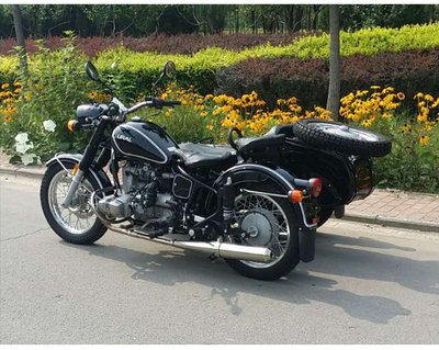 嘉陵偏三摩托车750发动机是几缸的车啊