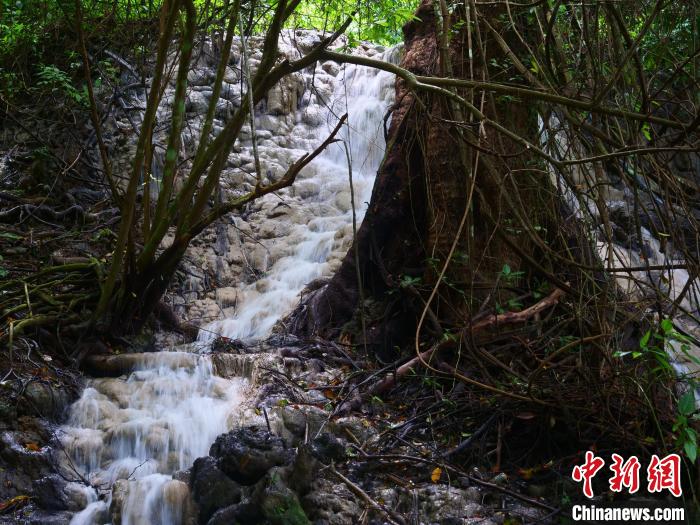 海南东方俄贤岭景区图片