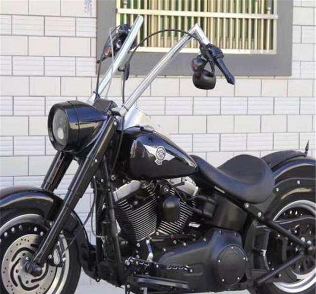 哈雷摩托车,很多车把很高,这样设计有什么目的呢?