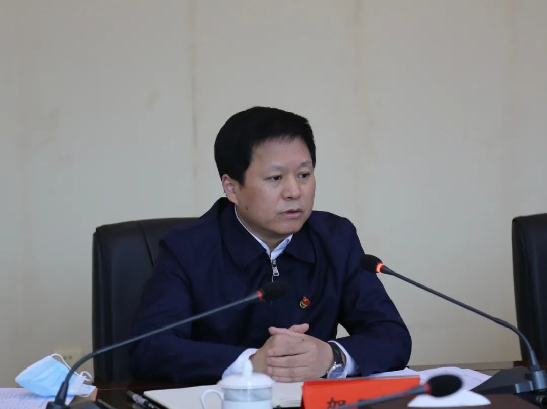 彭建忠在市七届人大一次会议代表建议交办会上强调 努力提高办结率和