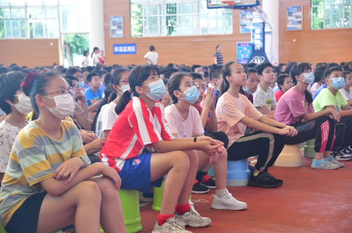 向校园欺凌说no——曾营小学"防校园欺凌"主题安全教育讲座