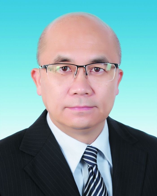 广西广电董事长谢向阳:培育发展新动能加快建设数字中国