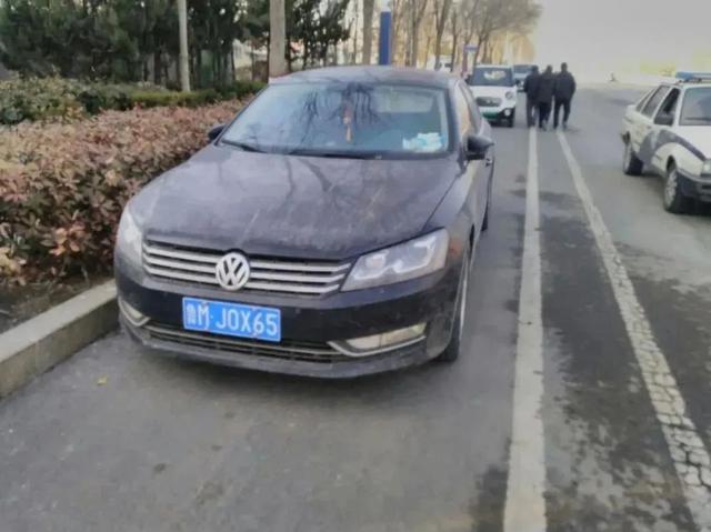 长江二路渤海十九路东违法时间:2月29日机动车所有人:孙*秀车牌号:鲁