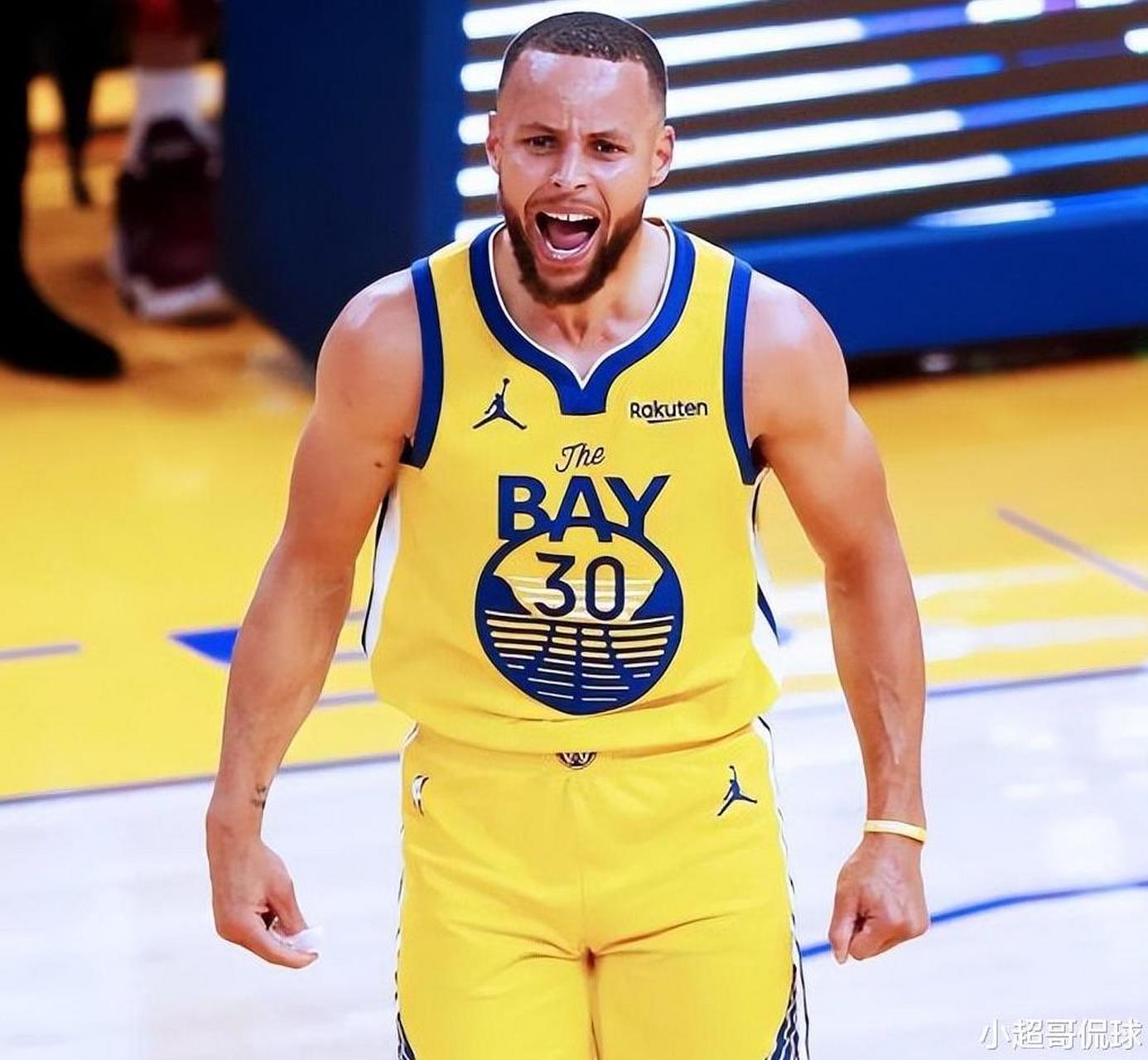 康斯坦斯·库里(stephen curry)在接受采访时对他的队友詹姆斯·哈登