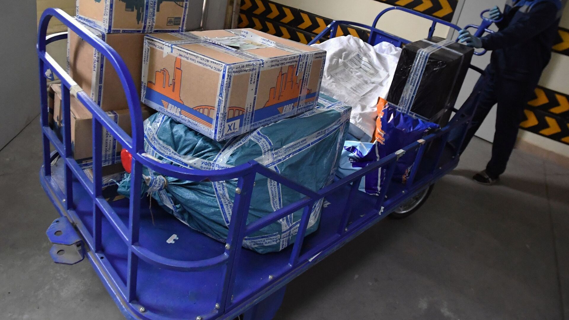 俄中两国间开通邮件行李车厢定期递送服务