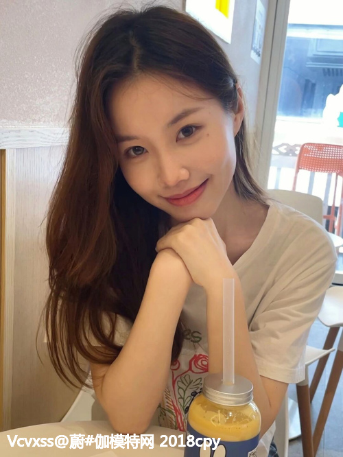 模特高端经纪人引领昆明商务模特行业标杆