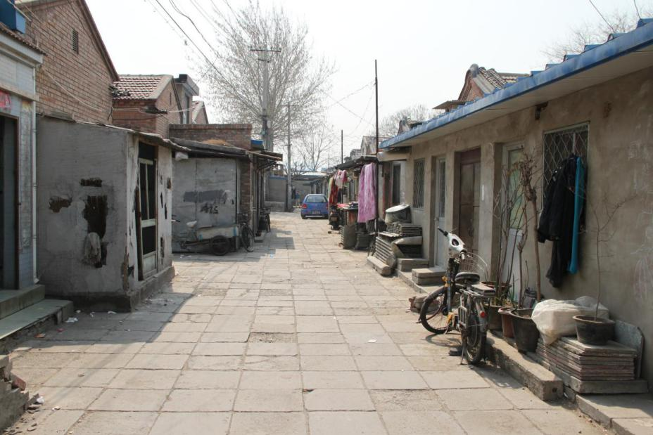 开展"一站八区"执法联动 共管门前事,共享新环境 丰台区压实"门前三包